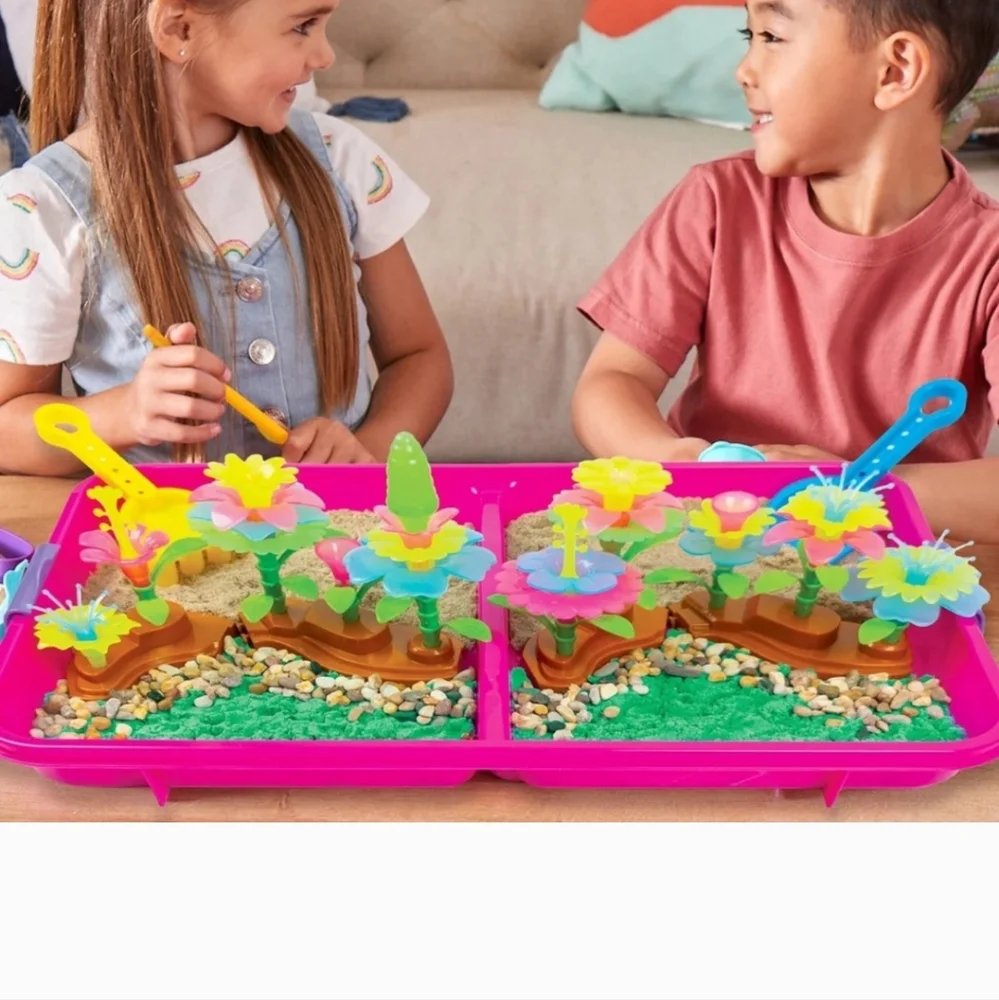 Made By Me - Color Changing Sensory Bins (Flowers)
